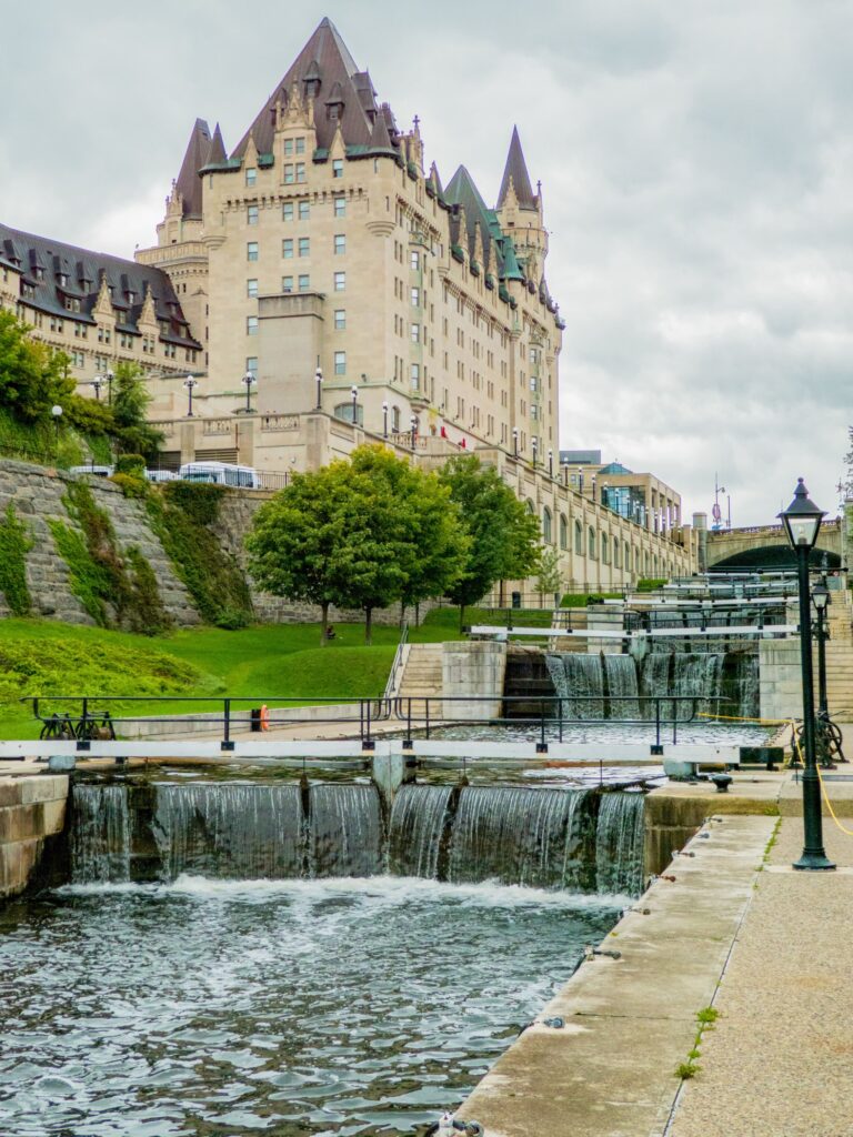 Le Fairmont Château Laurier est l'un des meilleurs hôtels où séjourner à Ottawa avec des enfants