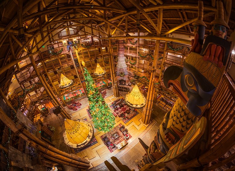 L'hôtel Wilderness Lodge est l'un des plus beaux hôtels Disney à visiter pour Noël