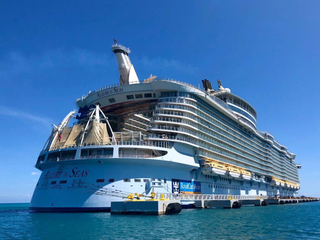 Royal Caribbean Internationale compte plusieurs des meilleures croisières pour les adolescents - Allure of the Seas est l'un des meilleurs bateaux de croisière pour les familles