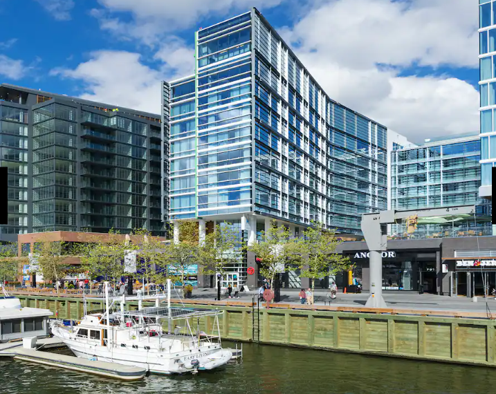 If your are wondering where to stay with kids in Washington DC, consider the Hyatt House Washington DC/The Wharf