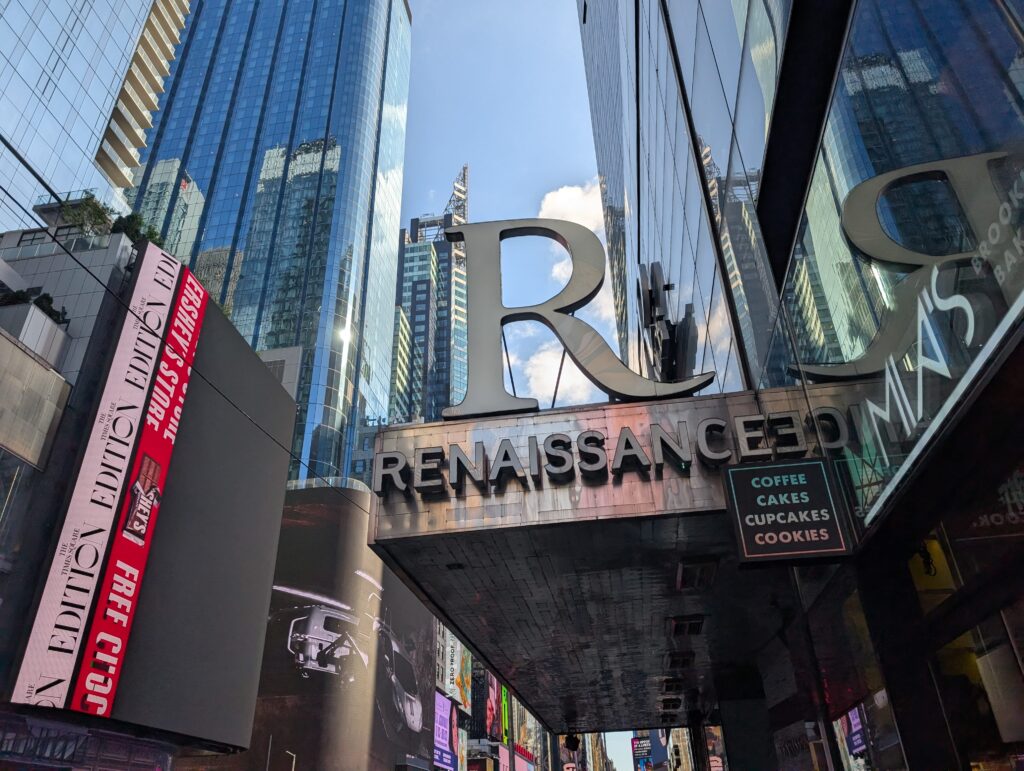 Renaissance Hotel in New York is one of the best NYC hotels for families who want to stay in Times Square.