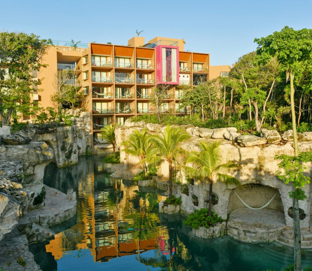 Hotel Xcaret Mexico est parfait pour les familles qui voyagent au Mexique avec des enfants - un mélange d'aventure et de relaxation