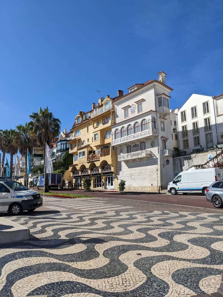 Visiter la vieille ville de Cascais, Portugal est l'une des meilleures choses à faire à Cascais