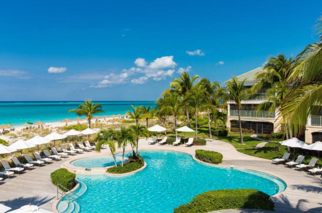 L'hôtel The Sands at Grace Bay est l'un des meilleurs hôtels pour les familles aux îles Turques-et-Caïques