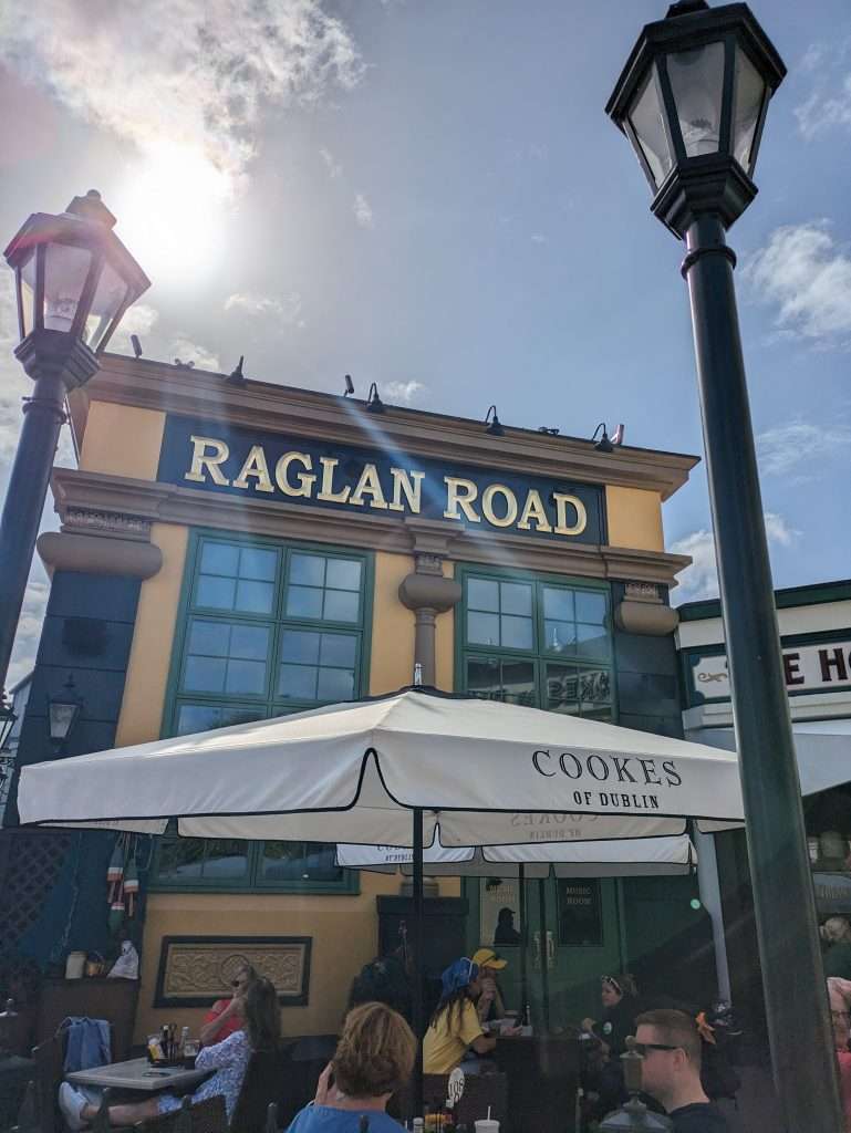 Raglan Road - a popular family-friendly restaurant that you'll find in The Landing on the Disney Springs map