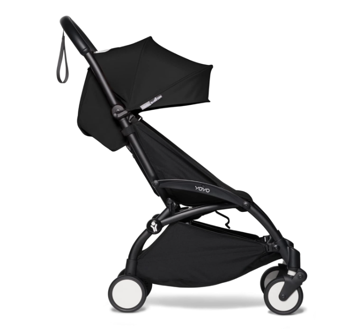 Babyzen YOYO2 est une poussette de voyage très populaire auprès des familles.