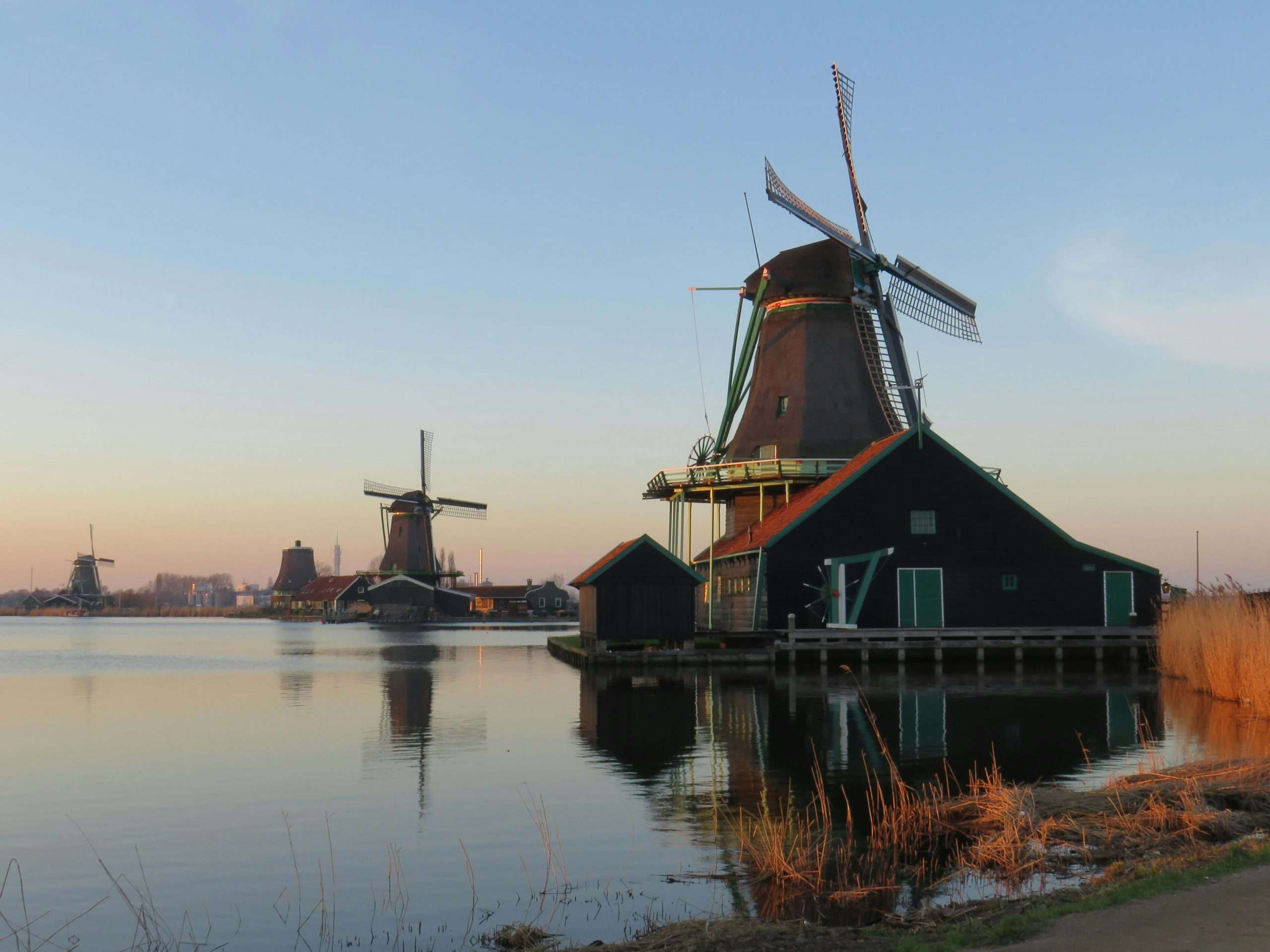 Zaanse Schans is one of the most famous day trips from Amsterdam. As one of the best things to do in Amsterdam, it should definitely be on your itinerary.