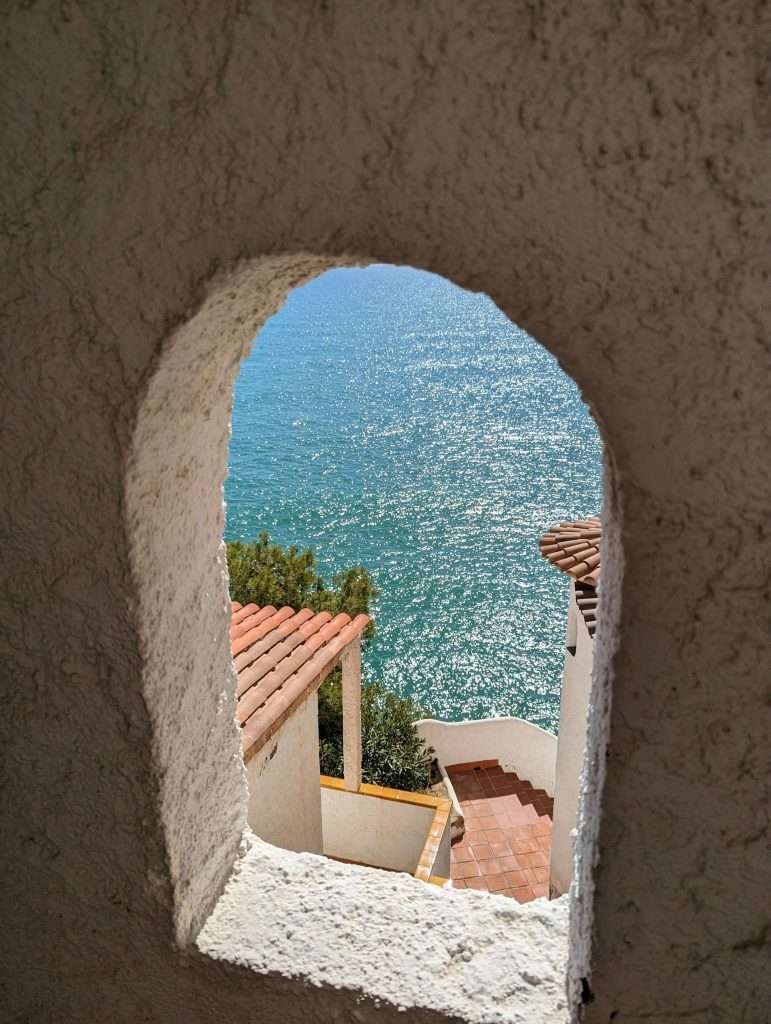 Prévoyez planifier une excursion d'une journée à Sitges quand vous voyagez à Barcelone avec des enfants