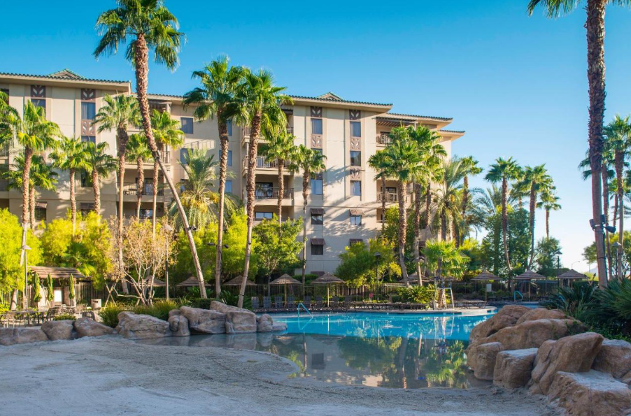 Tahiti Village Resort in Las Vega - a fantastic family-friendly hotel in Las Vegas