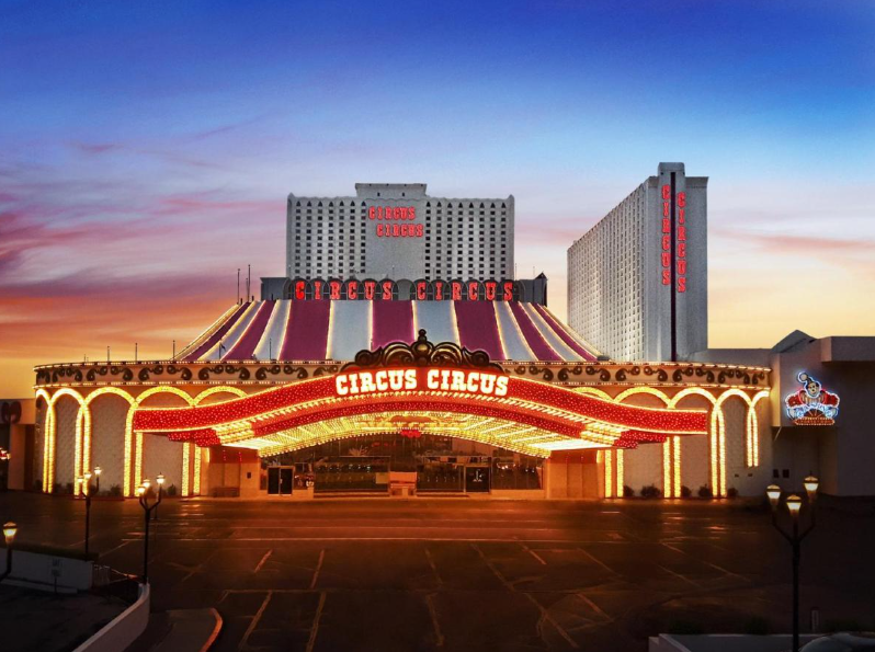 Circus Circus Hotel & Casino is a good option for families traveling to Las Vegas on a budget