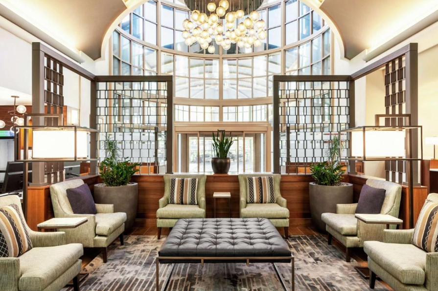 Embassy Suites by Hilton Convention Center Las Vegas : one of the best las vegas hotels with indoor pool for families
