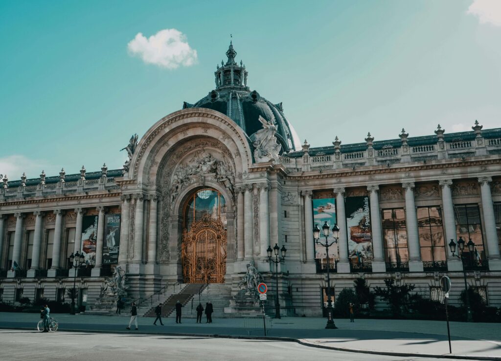 Facade of the Petit Palais in Paris on a sunny day. It's a fun and free activity worth adding to a Paris itinerary.
